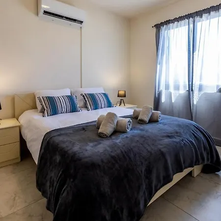 Lovely In Kapsalos Nyaraló Limassol