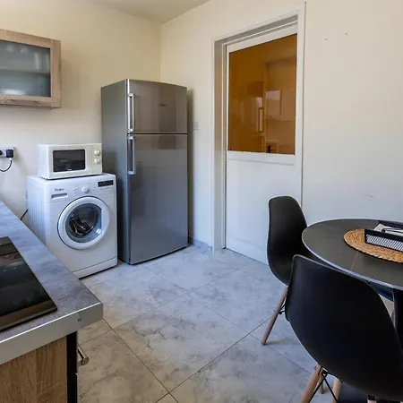 別荘 Lovely In Kapsalos リマソール