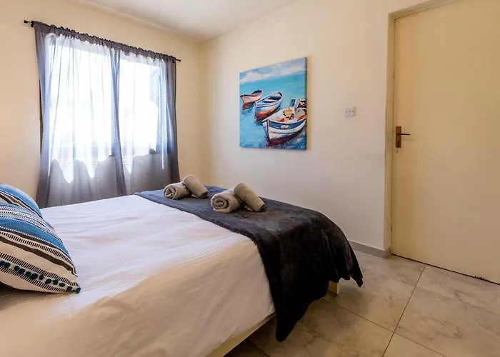 Lovely In Kapsalos * Lemesos