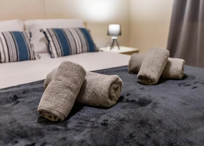 Lovely In Kapsalos Lemesos